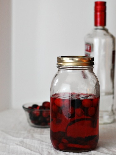 Cranberry-Infused Vodka #SundaySupper @TheRedheadBaker