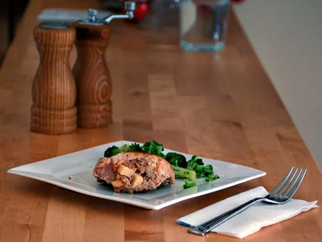 Apple-Bacon Stuffed Pork Chops | www.theredheadbaker.com