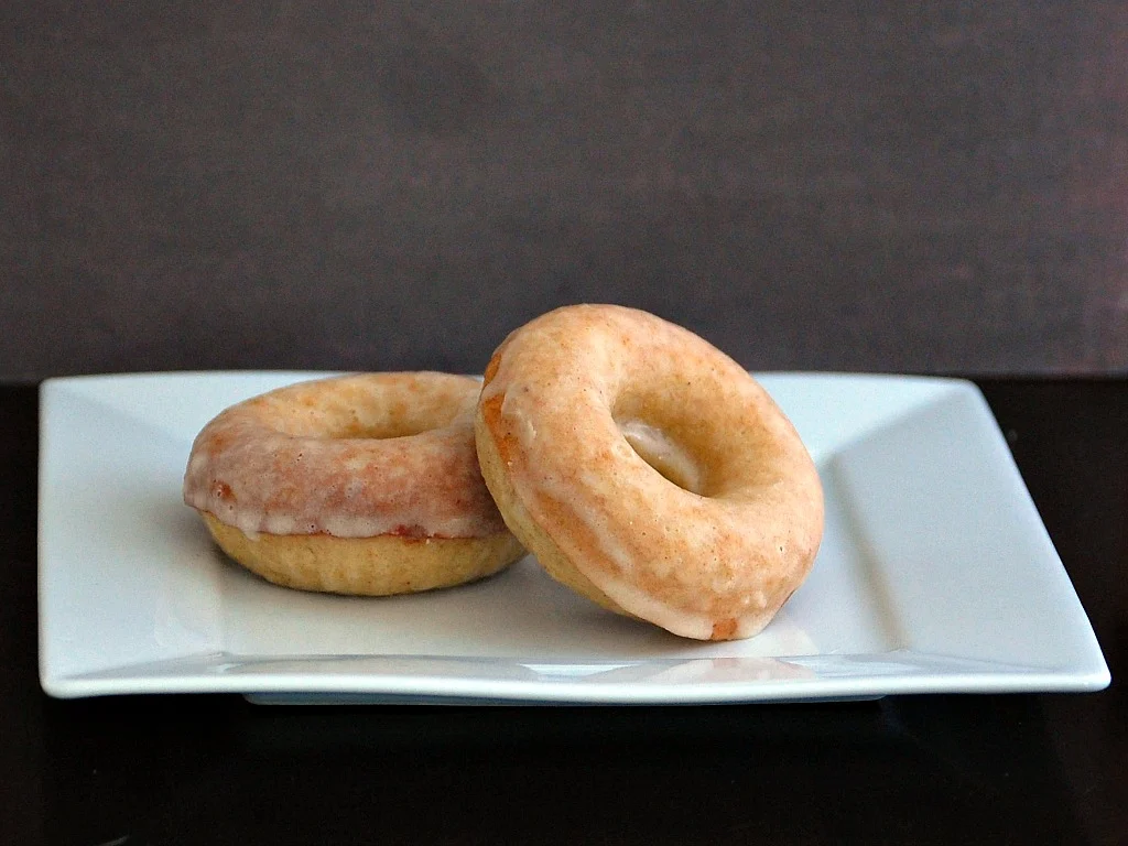 Eggnog Donuts | www.theredheadbaker.com #donuts #breakfast