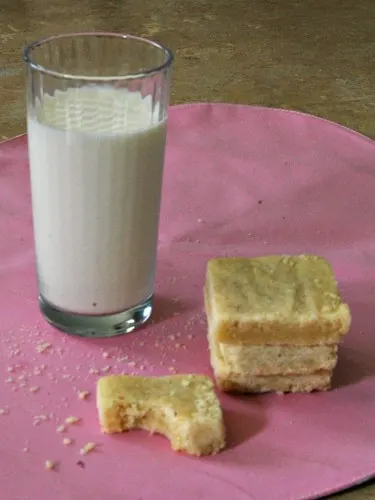 Vanilla Bean Shortbread #Cookies