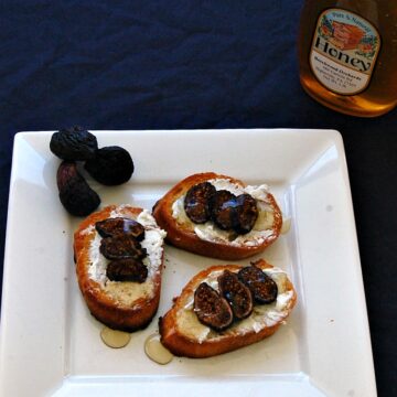 Fig and Goat Cheese Crostini