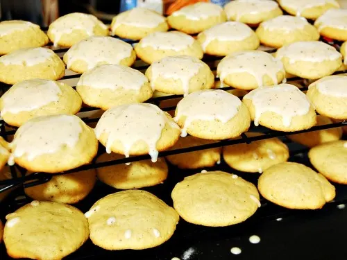 Iced Eggnog Cookies #Christmas