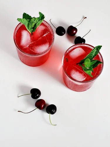 Cherry Pomegranate Mojito #cocktail by The Redhead Baker