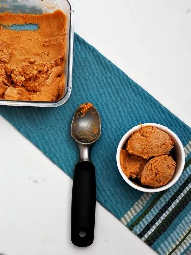 Pumpkin Gelato with Salted Caramel by @TheRedheadBaker for #IceCreamWeek