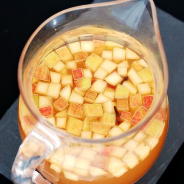 Honeycrisp Apple Sangria by @TheRedheadBaker