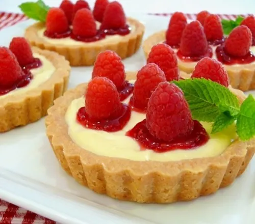 Raspberry-Lemon Tartlets by Noble Pig