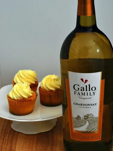 Vanilla Cupcakes with Lemon Curd Filling and Lemon Buttercream #SundaySupper #GalloFamily | theredheadbaker.com