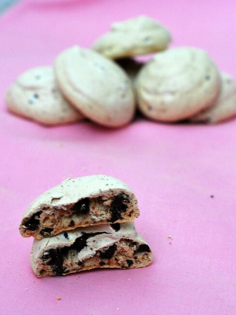 Cherry Chocolate Chip Meringue Cookies | theredheadbaker.com