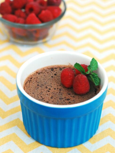 Chocolate Pot de Creme | theredheadbaker.com