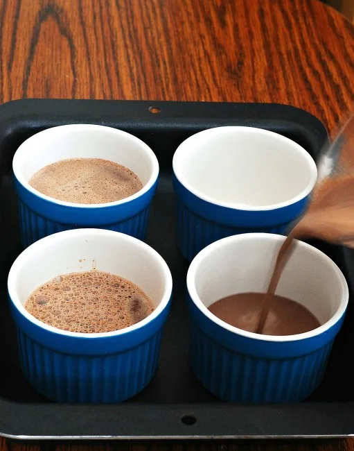 Chocolate Pot de Creme | theredheadbaker.com