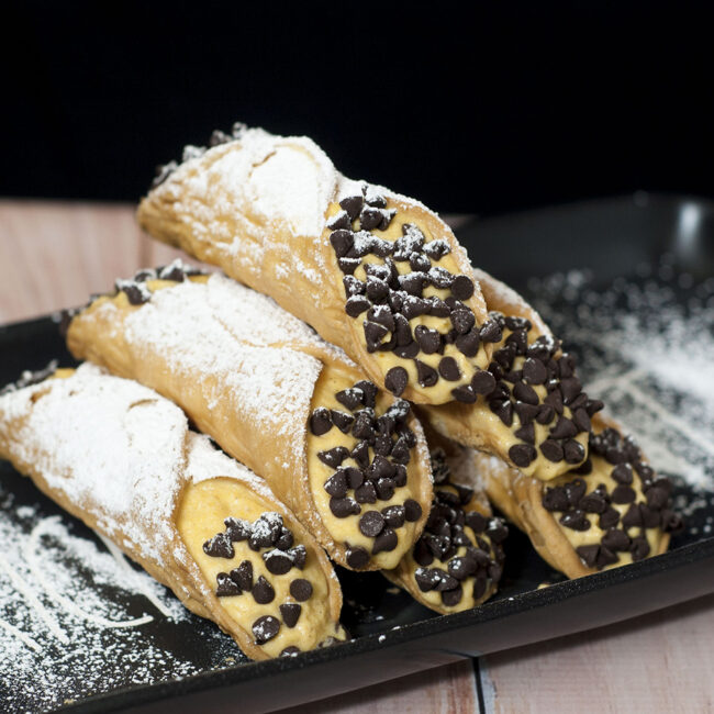 These aren't your traditional cannoli — pumpkin cannoli combines mascarpone, pumpkin and spices for an easy yet impressive no-bake dessert. #PumpkinWeek