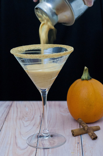 If you find pre-made pumpkin liqueur too cloying, you'll love this pumpkin pie martini made with real pumpkin and spices. #PumpkinWeek