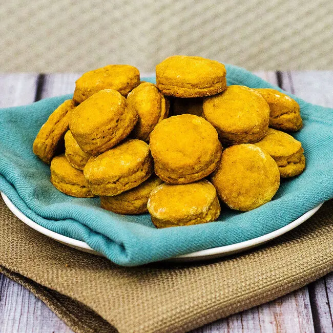 Pumpkin season isn't over yet! This Thanksgiving, serve pumpkin buttermilk biscuits spiced with cinnamon, ginger and nutmeg alongside your turkey. #TwelveLoaves TheRedheadBaker.com
