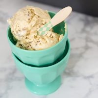 No-Churn Peach Pie Ice Cream #SundaySupper