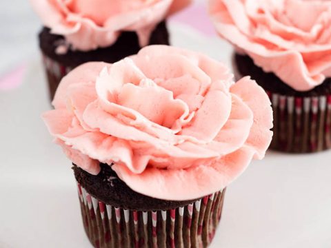Icing roses clearance