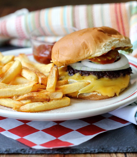 Homemade Smashburgers by Karen's Kitchen Stories