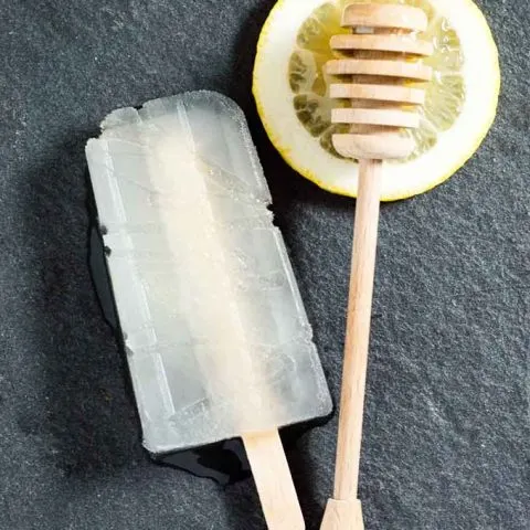 Lavender honey lemonade popsicles have a unique flavor from The French Farm's French lavender honey. They are a refreshing summer treat! #CookoutWeek