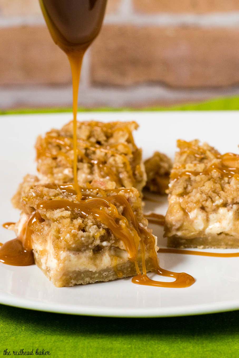 Caramel apple cheesecake bars combine the best parts of cheesecake and apple crisp. Enjoy a square with your latte whenever you need a sweet treat. #LatteMadeEasy #ad