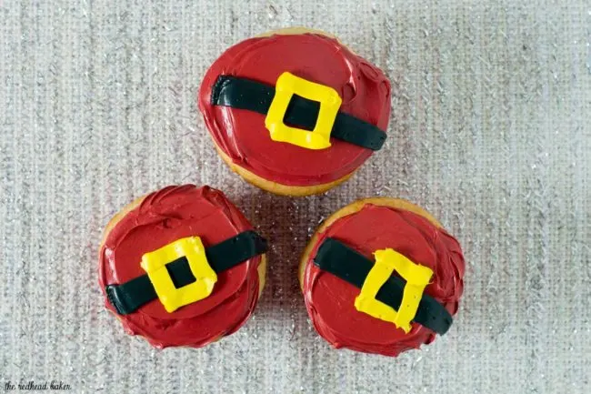 Use this tutorial to learn how to make Santa Claus Cupcakes! These easy cupcakes are a festive addition to any Christmas party or dinner.&nbsp;#NationalCupcakeDay