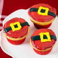 Santa Claus Cupcakes Tutorial