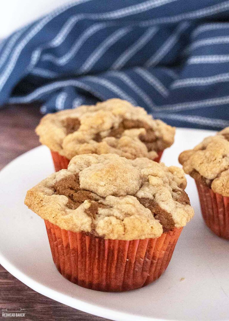 Pumpkin Coffee Cake Muffins — The Redhead Baker